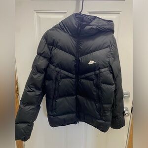 Nike Men's Storm-FIT Windrunner PrimaLoft Hooded Puffer Jacket